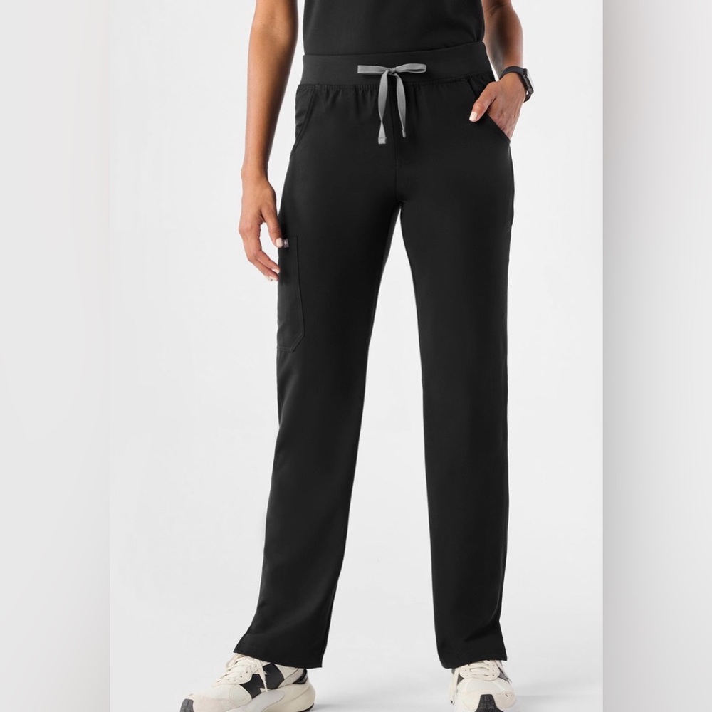 FIGS Kade Cargo Scrub Pants